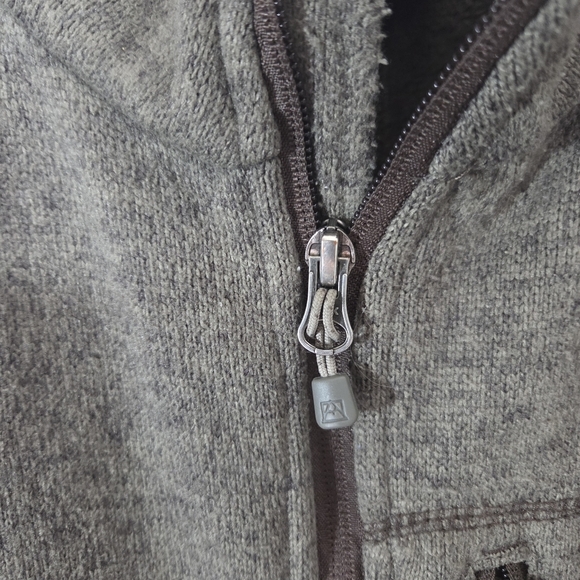 Avalanche Green Zip Up Sweater for Outdoor Comfort Size L - Picture 4 of 6